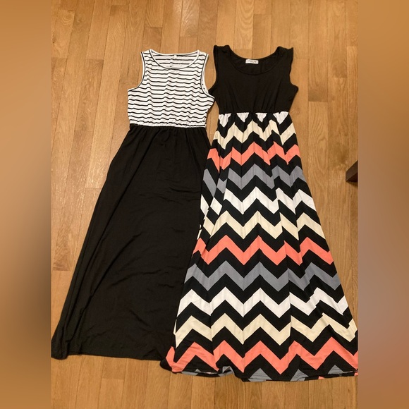 Maternity - Chevron Maxi Dresses in Black and Multicolor - Picture 1 of 2